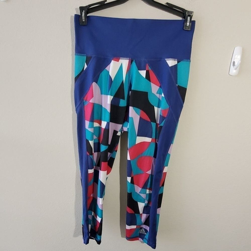ADIDAS ACTIVE athletic workout capri leggings‎